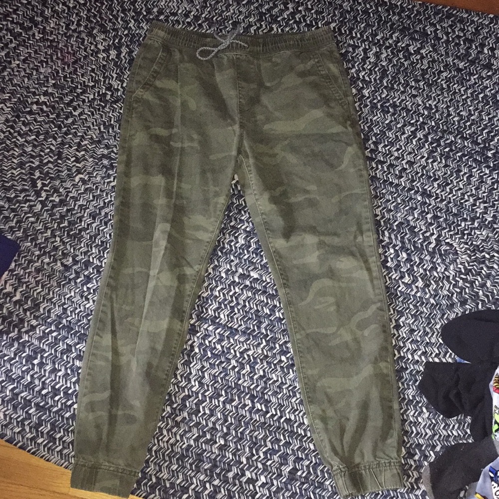 camo joggers